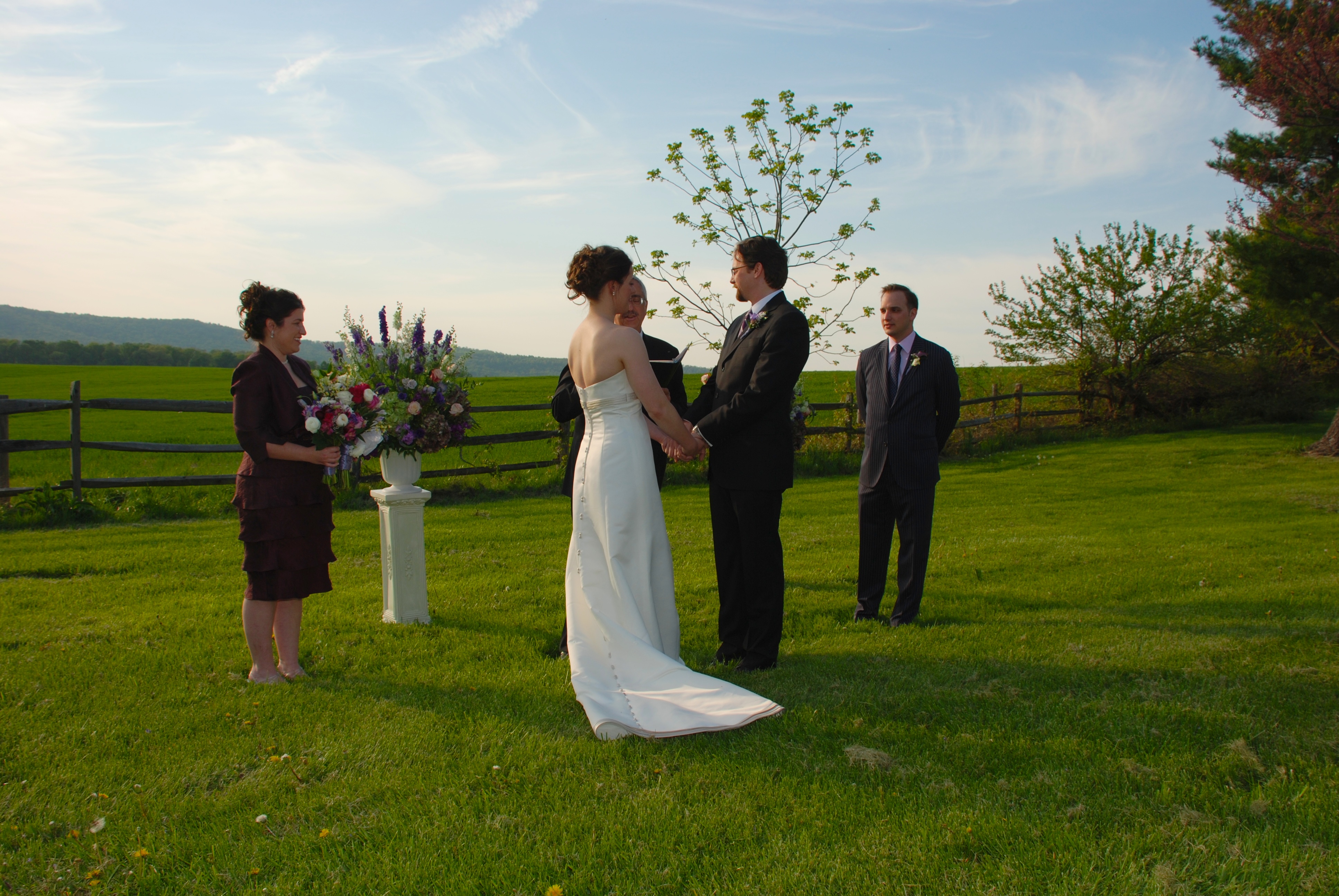 2010-04-23-119 Lindsay-Andrew Wedding.jpg
